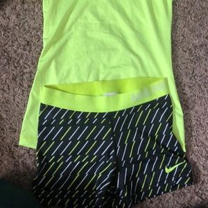 Nike Pro Outfit